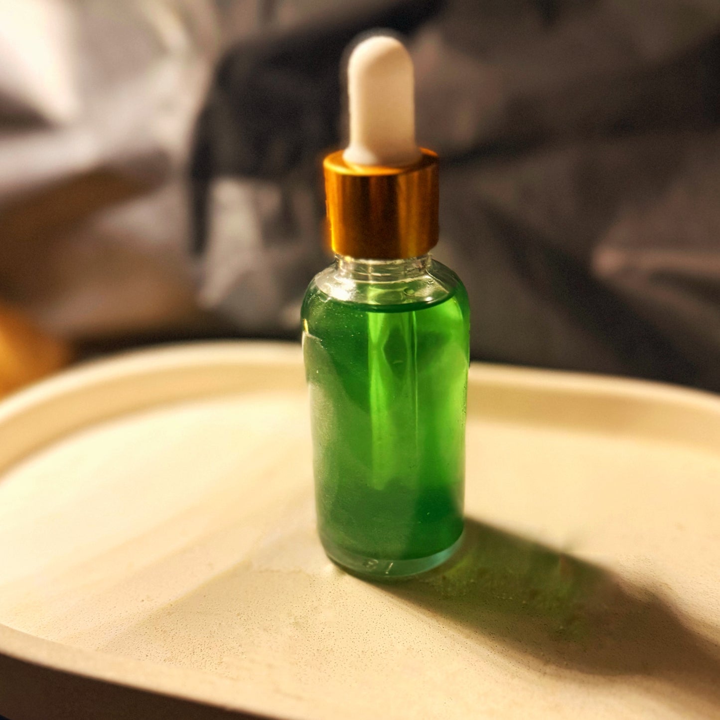 Green Veil — Bergamot Khumra | Traditional Sudanese Perfume Oil 30ml