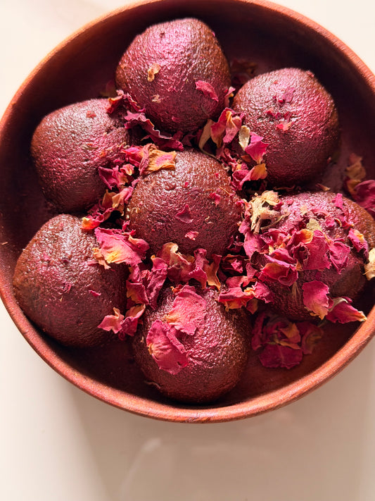 Rose Silk Dilka: Sudanese Body Polish